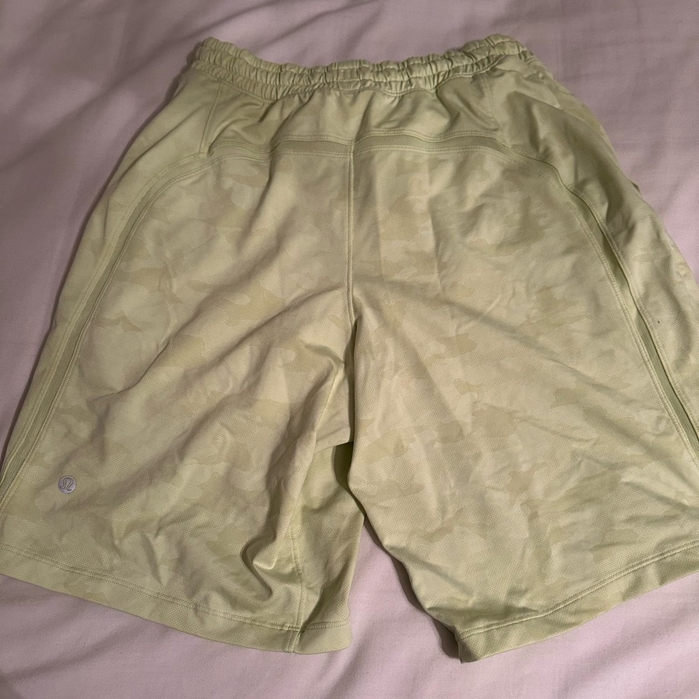 Lululemon used shorts very good condition